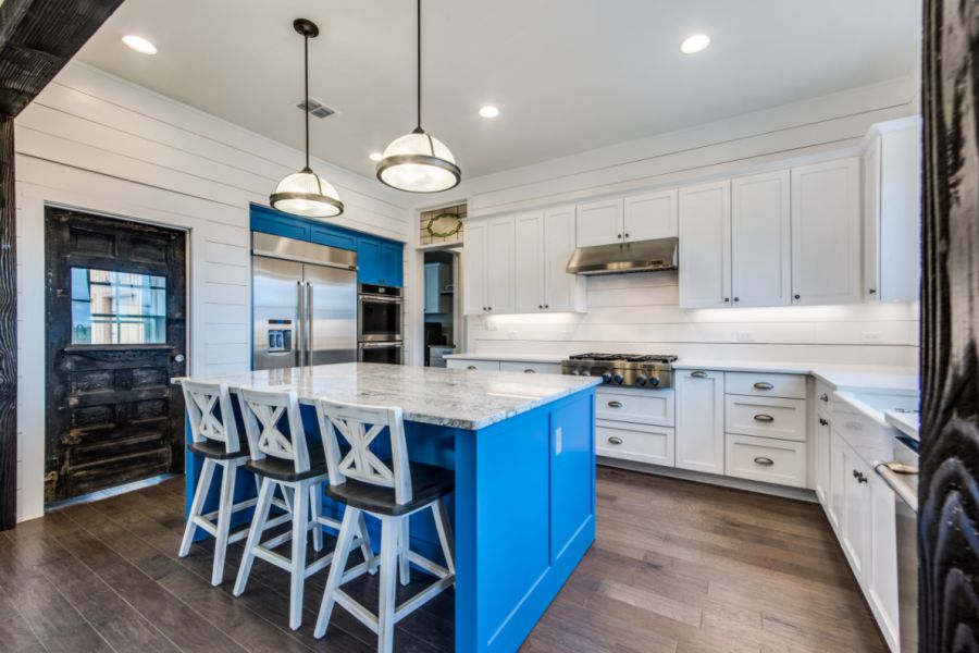 farmhouse shiplap kitchen backsplash