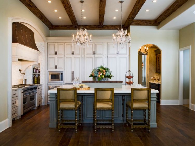 French country kitchen